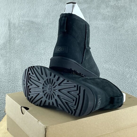 UGG Women's Classic Mini Ii Boot, Black, 07 NWB S148 - Picture 5 of 8